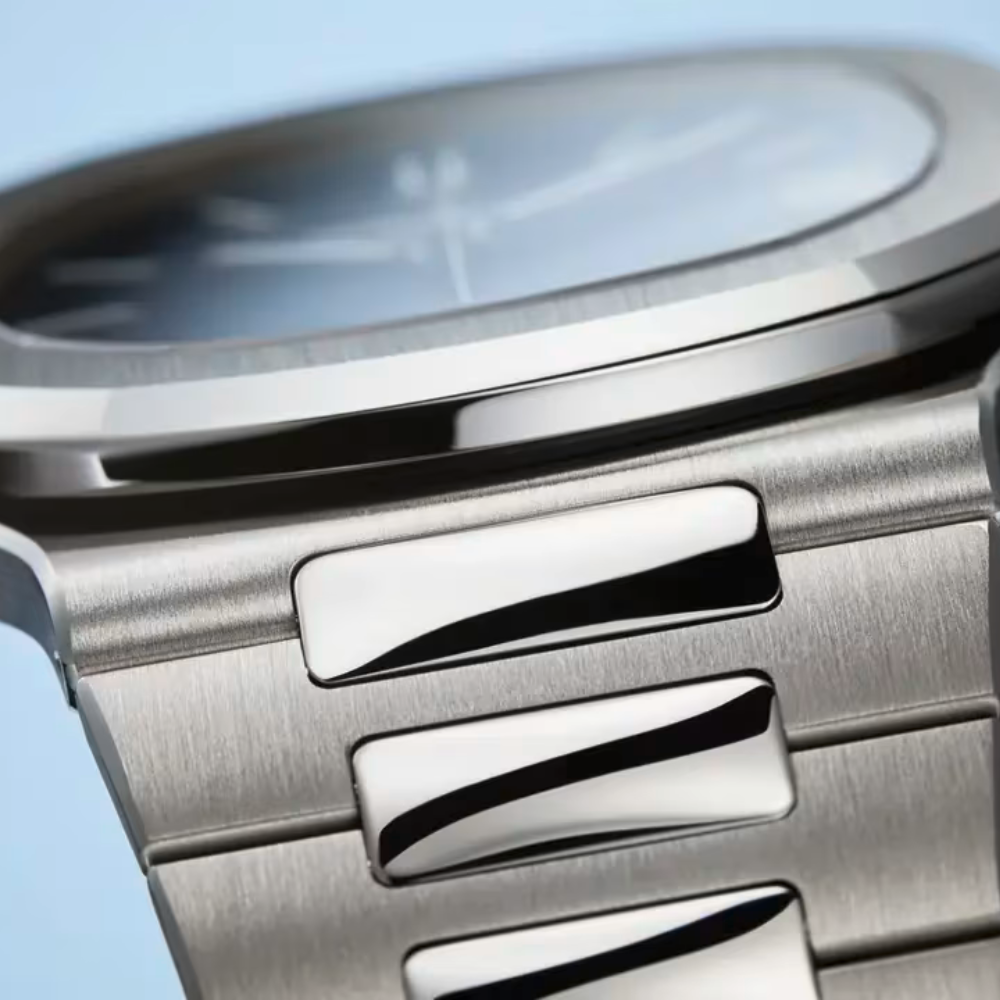 Patek Philippe Nautilus White Gold Watch 5811/1G-001 - Image 27