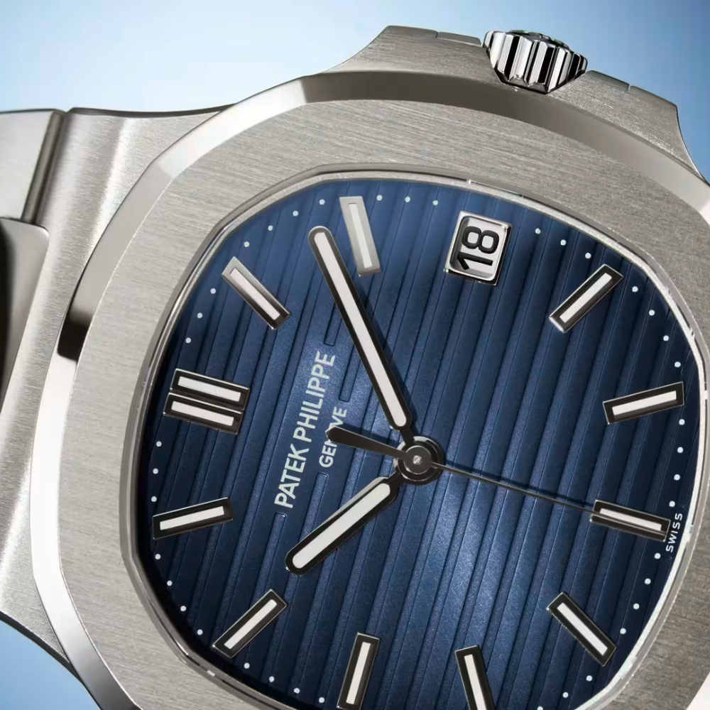 Patek Philippe Nautilus White Gold Watch 5811/1G-001 - Image 24