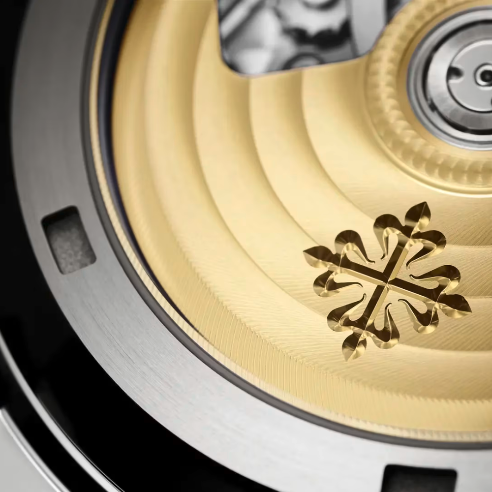 Patek Philippe Aquanaut Mens Watch 5968G-001 - Image 5